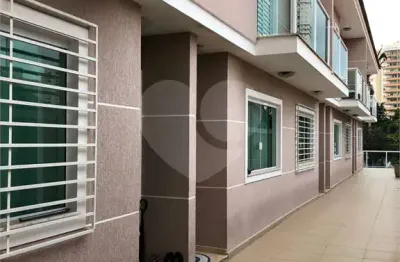 Casa em condomínio fechado com 3 quartos à venda na Rua Mário Araújo, Santana, São Paulo