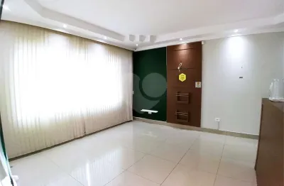 Casa com 3 quartos à venda na Rua Batista da Mata, 46, Santana, São Paulo