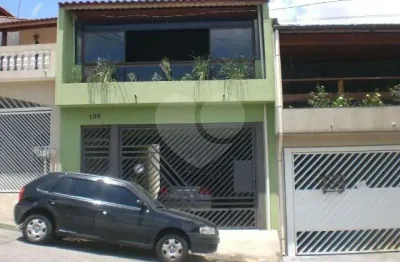 Casa com 3 quartos à venda na Ademar Borges Nunes, Jardim Peri, São Paulo