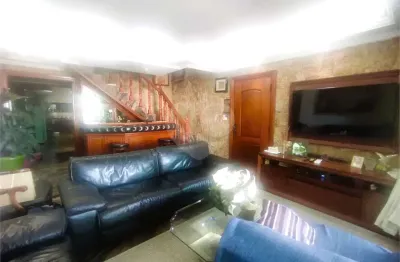 Casa com 3 quartos à venda na Vila Paiva, São Paulo 