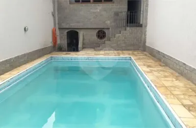 Casa com 3 quartos à venda na Rua Jesuíno Rabello, Vila Milton, Guarulhos