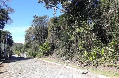 Terreno à venda na Rua Pio XII, S/N, Serra da Cantareira, Mairiporã