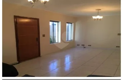 Casa com 3 quartos à venda na Rua Edgar, Vila Guilherme, São Paulo