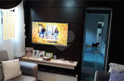 Casa com 3 quartos à venda na Rua Alfarrobeiras, 162, Jardim Peri, São Paulo