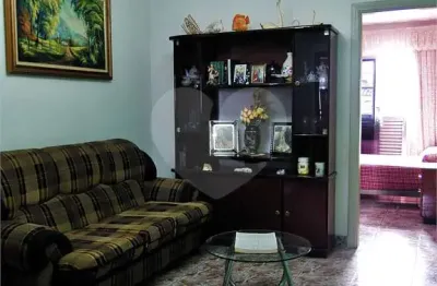 Casa com 3 quartos à venda na Rua Soldado Paulo Emídio Pereira, Vila Maria, São Paulo