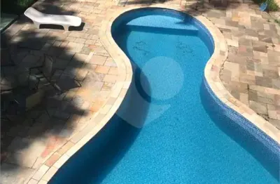 Sobrado com 4 quartos à venda ou para locação em roseira - sp