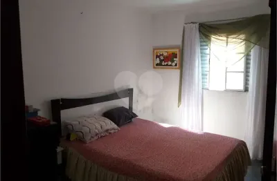 Casa com 3 quartos à venda na Vereadora Rosa Maria De Oliveira Munhoz, Centro, Serra Negra