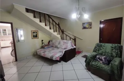 Casa comercial à venda na Rua Amor Perfeito, 39, Tremembé, São Paulo