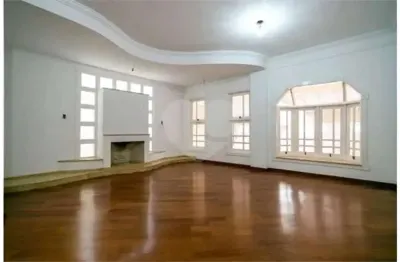 Casa com 3 quartos à venda na Rua Bento de Alvarenga, 81, Santana, São Paulo