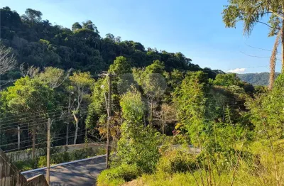 Casa em condomínio fechado à venda na São Pedro, Serra da Cantareira, Mairiporã