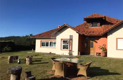 Casa em condomínio fechado com 3 quartos à venda na São Pedro, Roseira, Mairiporã