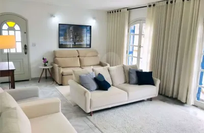 Casa com 3 quartos à venda na Das Quaresmeiras, Serra da Cantareira, Mairiporã