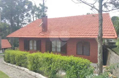 Casa em condomínio fechado com 4 quartos à venda na Dos Pinheiros, 80, Serra da Cantareira, Mairiporã