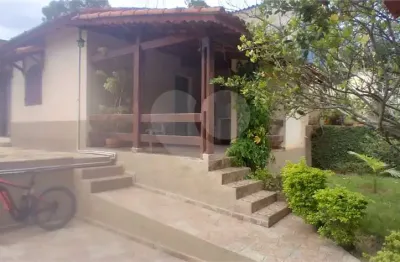 Casa com 2 quartos à venda na Viela Luiz Barbosa Ortiz, Cacéia, Mairiporã