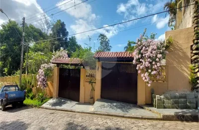 Casa com 3 quartos à venda na Das Cerejeiras, Pirucaia, Mairiporã