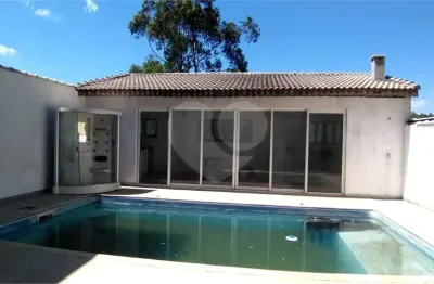 Casa com 4 quartos à venda na José Jabali, Barreiro, Mairiporã
