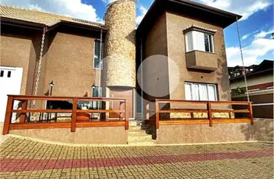 Casa em condomínio fechado com 4 quartos à venda na São Pedro, Serra da Cantareira, Mairiporã