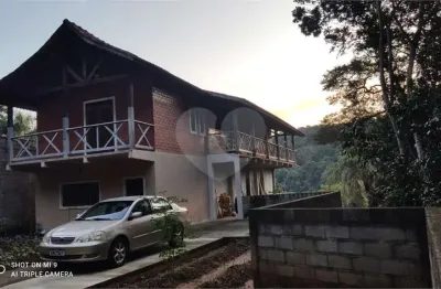Casa em condomínio fechado com 4 quartos à venda na Doutor Arthur Andrade Filho, Serra da Cantareira, Mairiporã