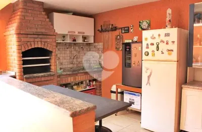 Casa com 3 quartos à venda na Rua Pretória, Vila Formosa, São Paulo
