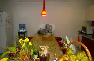 Casa com 4 quartos à venda na Rua Amaro Rodrigues, Horto, São Paulo