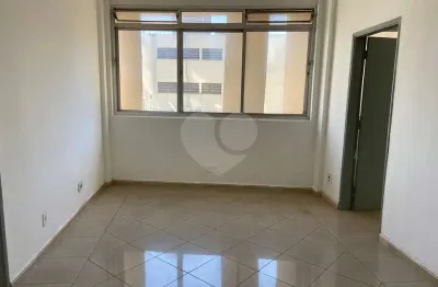 Sala comercial à venda na Viaduto Nove de Julho, Centro, São Paulo