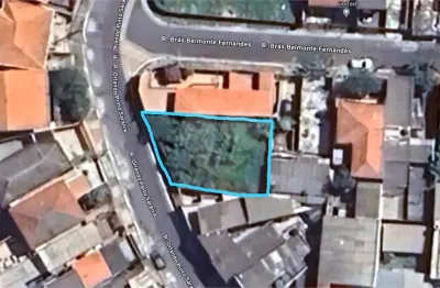 Casa à venda na Rua Orlando Pinto Saraiva, 91, Tremembé, São Paulo