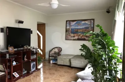 Casa com 3 quartos à venda na Rua Rosa Maria, 627, Vila Gustavo, São Paulo