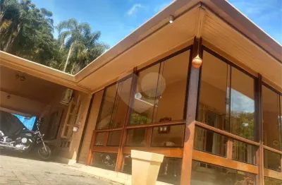 Casa em condomínio fechado com 4 quartos à venda na Doutor Arthur Andrade Filho, Serra da Cantareira, Mairiporã