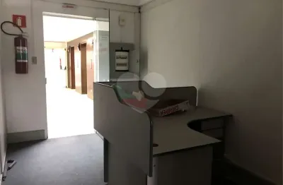 Sala comercial à venda na Rua Santa Isabel, Santa Cecília, São Paulo