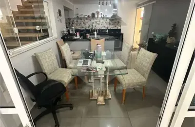 Casa com 4 quartos à venda na Rua Nova dos Portugueses, Santana, São Paulo