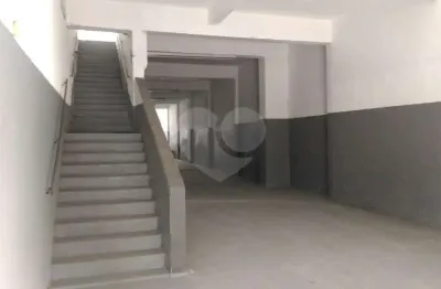 Prédio à venda na Rua Tapajós, Bom Retiro, São Paulo