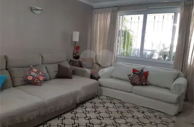 Casa com 3 quartos à venda na Vila Romero, São Paulo 