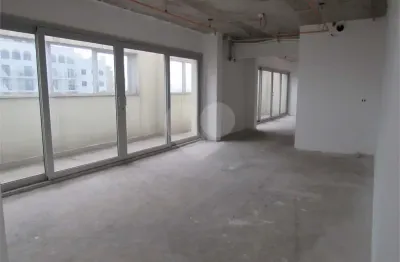 Sala comercial à venda na Rua Voluntários da Pátria, Santana, São Paulo