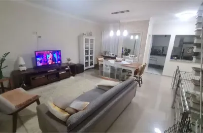 Casa em condomínio fechado com 3 quartos à venda na Rua Caitezal, Santana, São Paulo