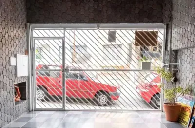 Casa com 3 quartos à venda na Rua dos Bogaris, Mirandópolis, São Paulo