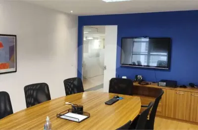 Sala comercial à venda na Largo São Bento, Centro, São Paulo