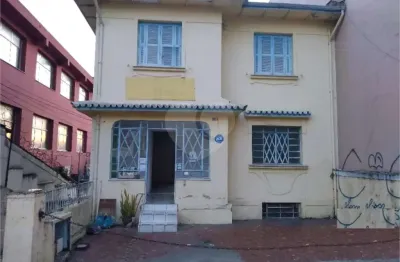 Prédio inteiro com 5 quartos à venda ou para locação em água fria - sp