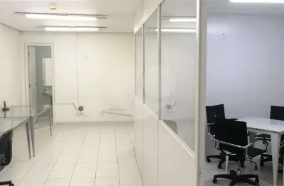 Sala comercial para alugar na Rua General Jardim, Higienópolis, São Paulo