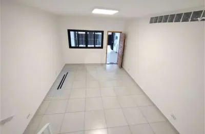 Casa à venda na Rua Coronel Jordão, Vila Guilherme, São Paulo