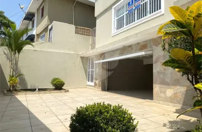 Casa com 4 quartos para alugar na Rua Diógenes de Lima, 51, Vila Ester (Zona Norte), São Paulo