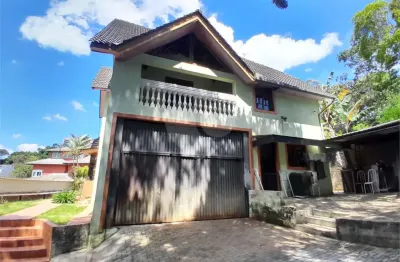 Casa com 3 quartos à venda na Vinte E Oito, Jardim Samambaia, Mairiporã
