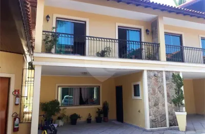 Casa em condomínio fechado com 3 quartos à venda na Rua João Carlos Deynhausen, Horto, São Paulo
