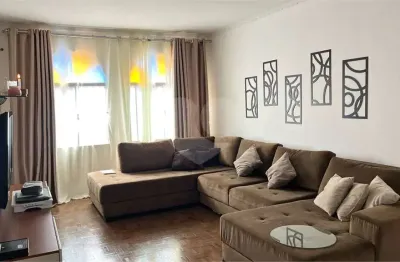 Casa com 3 quartos à venda na Rua Padre Agostinho Poncet, Água Fria, São Paulo