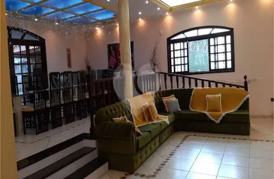 Casa em condomínio fechado com 6 quartos à venda na Das Gaivotas, Serra da Cantareira, Mairiporã