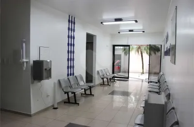 Prédio à venda na Rua Duarte de Azevedo, 407, Santana, São Paulo