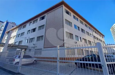 Kitnet / Stúdio à venda na Londrina, Boqueirão, Praia Grande