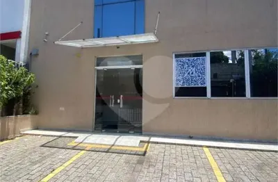 Prédio à venda na Avenida Júlio Buono, Vila Gustavo, São Paulo