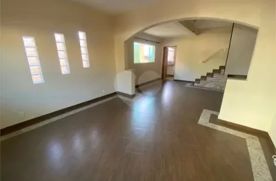 Casa com 3 quartos à venda na Rua Dona Elfrida, Santana, São Paulo