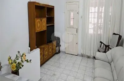 Casa com 2 quartos à venda na Rua Tapiraí, Vila Isolina Mazzei, São Paulo