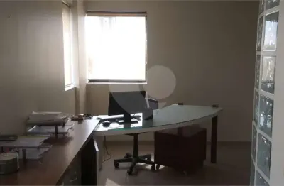 Sala comercial à venda na Rua Voluntários da Pátria, 4370, Mandaqui, São Paulo